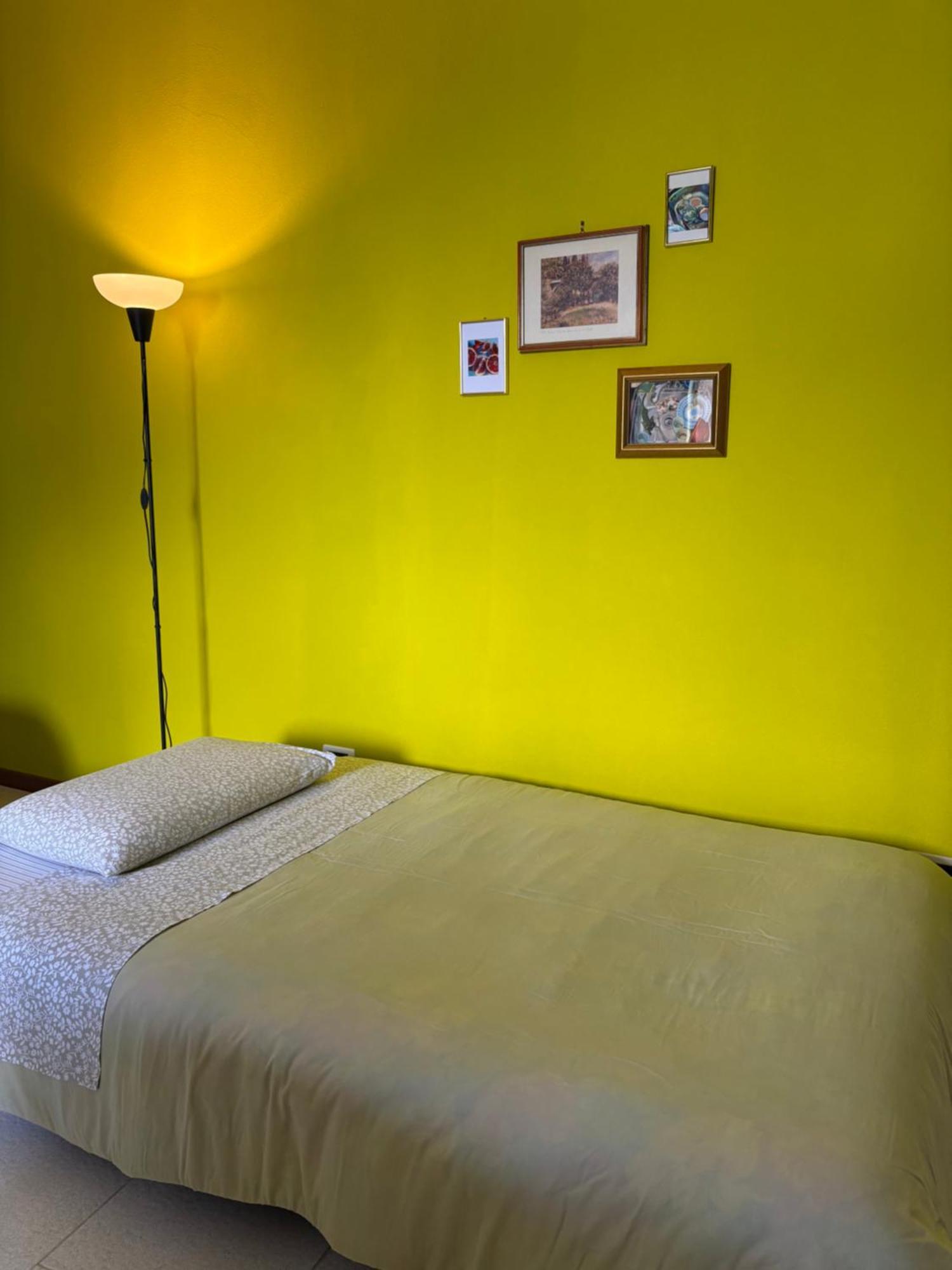 Casa Salera Lägenhet Lonato Exteriör bild
